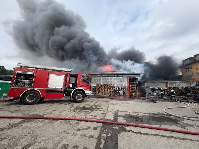 Incendiu în București Incendiu în București