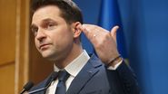Pensionarii cu venituri mari, excluși din schemele de ajutor. Sprijin tăiat pentru pensionarii "mai avuți" - Semnal clar că economia României e la zid: "Începând cu 1 iulie, ne așteptăm la un al doilea val de scumpiri, determinat de creșterea prețurilor l
