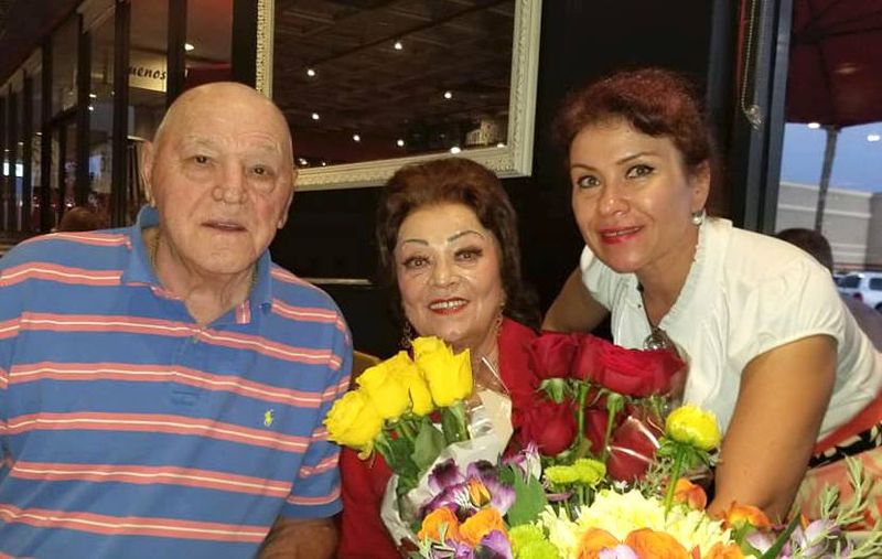 Maria Ciobanu, Mircea Cîmpeanu și fiica artistei, Camelia