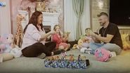 Tavi Clonda,  concurent Tempting Fortune Romania, impreuna cu familia