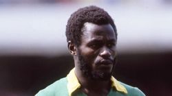 Doliu imens în lumea fotbalului internațional! A murit Emmanuel Kunde, adversarul României la Mondialul din 1990. Avea vârsta de 68 de ani