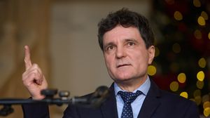 Nicușor Dan  Nicușor Dan