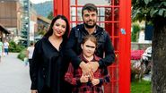 Marius Elisei, Oana Roman și fiica lor, Isabela