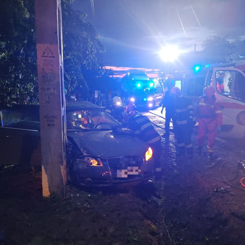 Imagini de la locul accidentului