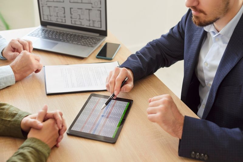 Titluri de stat fidelis luna iunie