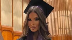 Nicolle Fota, absolventă de liceu