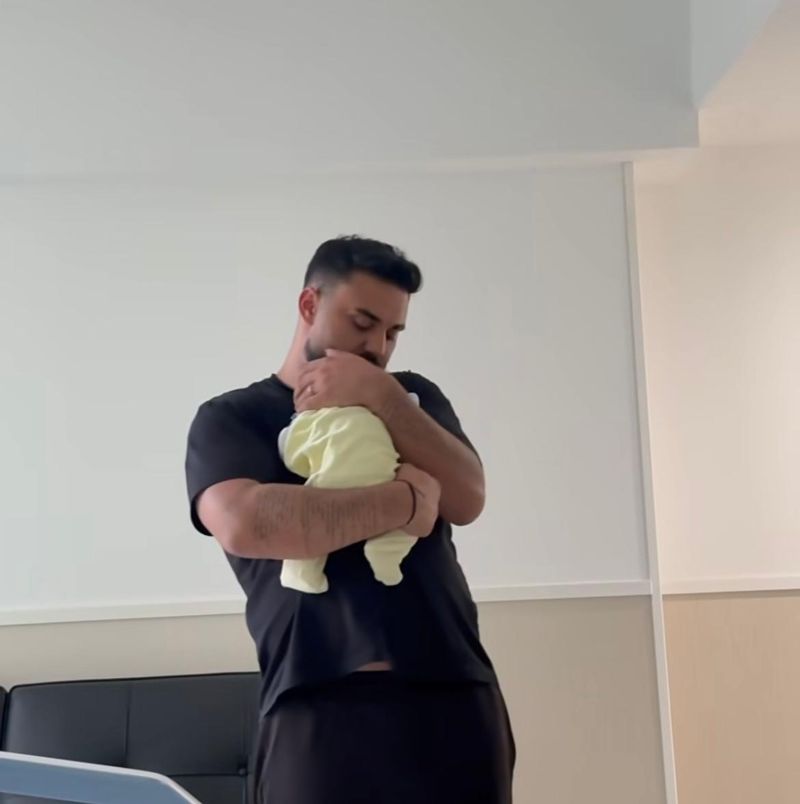 Jador și copilul său