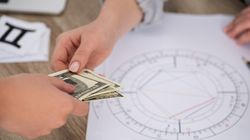 Horoscopul banilor IULIE 2025. Zodiile care își schimbă soarta financiară la jumătatea verii