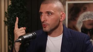 Lovitură grea pentru Ștefan Mandachi! Iubita lui îi aduce acuzații grave afaceristului și a cerut autorităților ordin de protecție și brățară de monitorizare. Femeia susține că a trăit un adevărat calvar alături de acesta: „M-a amenințat de multe ori cu m