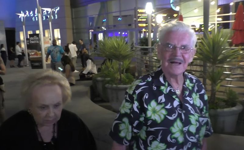 Jack Betts și Doris Roberts