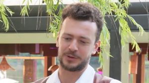 Jean Gavril: ”Am dormit pe covor”