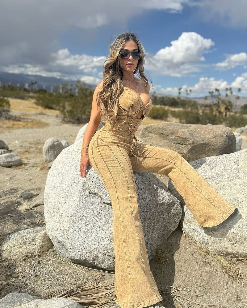 Gloria Zamora