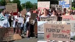 Studenții au ieșit în stradă! Proteste în toată țara față de inițiativa Guvernului de a modifica bursele: „Voi aveți buget, noi avem griji”