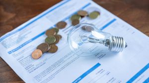 Metode de economisire a energiei electrice în locuințe, după ce plafonarea la curent a încetat