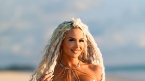 Cine este Diandra Goleanu, ispita de la Insula iubirii 2025. Tânăra se descrie ca fiind „sinceră, autentică și cu intenții frumoase”