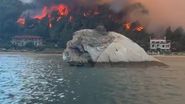 Cea mai vizitată stațiune din Grecia, cuprinsă de flăcări