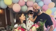 Teodora și Alex Marcu alături de fetița lor