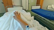 Monica Davidescu, pe patul de spital