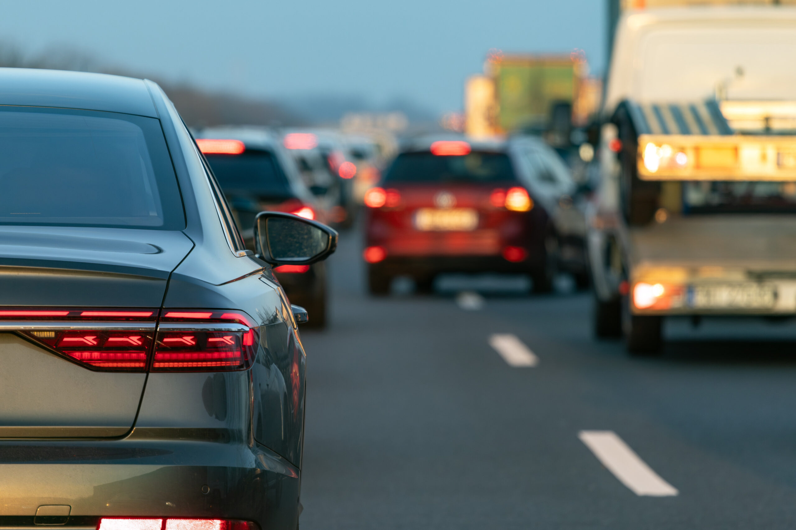 Noile prețuri pentru rovinietă, de la 1 octombrie 2026. Cât vor plăti șoferii