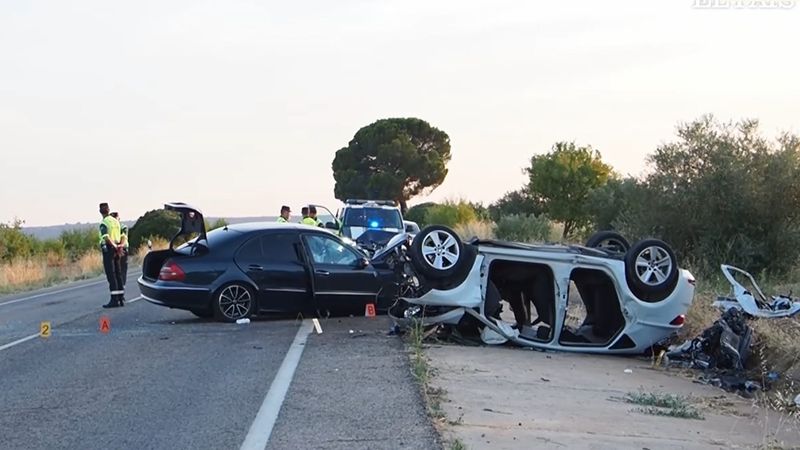 Imagini de la locul accidentului