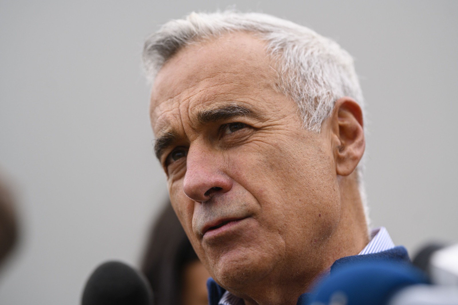 Călin Georgescu, scos din arest pentru perchezițiile informatice. Avocații au contestat măsura preventivă