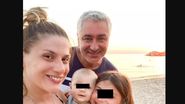 Tily Niculae și Dragoș Popescu, alături de copiii lor