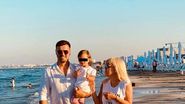 Elena Udrea alături de Adrian Alexandrov și fiica lor