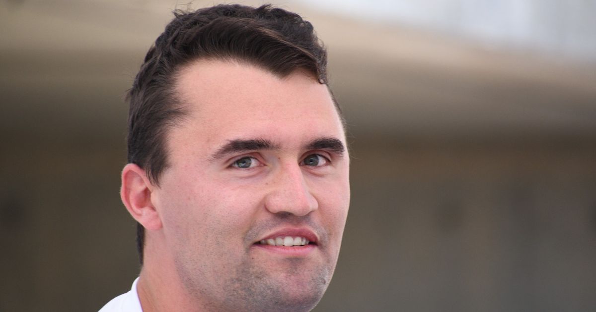 Primele imagini cu principalul suspect în cazul uciderii lui Charlie Kirk! FBI a găsit arma crimei. Gloanțele era inscripționate cu mesaje șocante