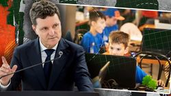 Anunț pentru părinți și elevi! Apare o nouă materie obligatorie? Se pregătește solicitarea către președintele Nicușor Dan: "Faptul că tinerii știu să apese pe butoane nu înseamnă că înțeleg ce se ascunde în spatele ecranelor"