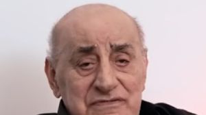 Viorel Lis nu se mai poate deplasa