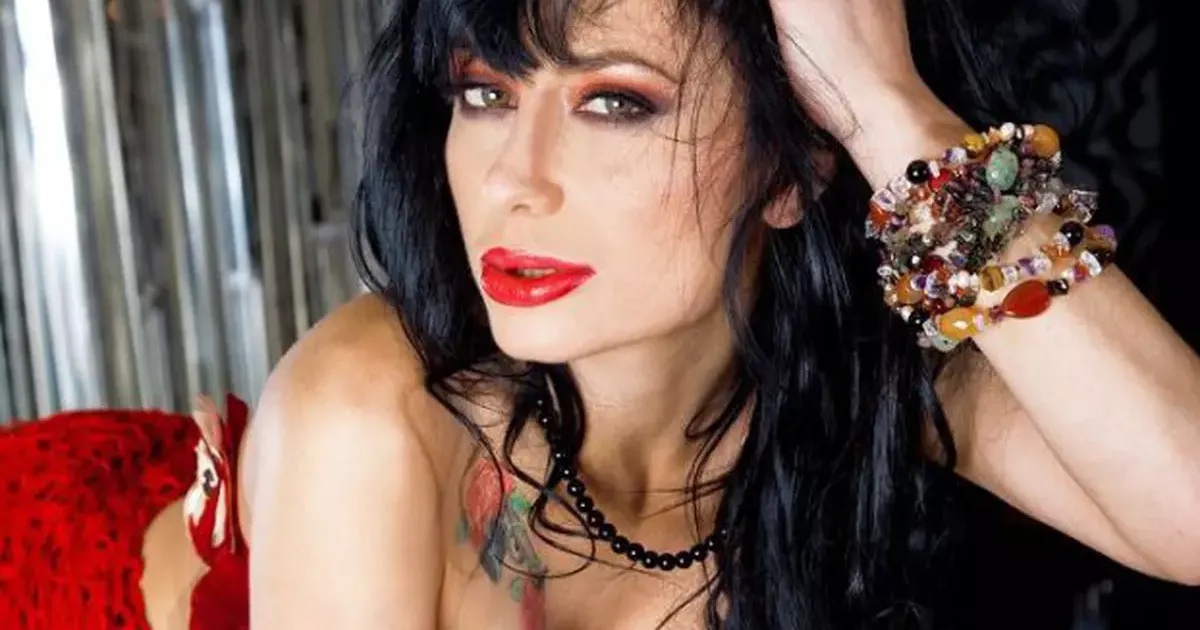 „O să mor. Nu…” Iubitul Ioanei Popescu a făcut publică ultima conversație șocantă pe care a avut-o cu bruneta! Jurnalista și-a prevestit moartea și dispăruse cu câteva zile înainte să se stingă: „Am sunat la poliție. I-au spart ușa și…” | EXCLUSIV