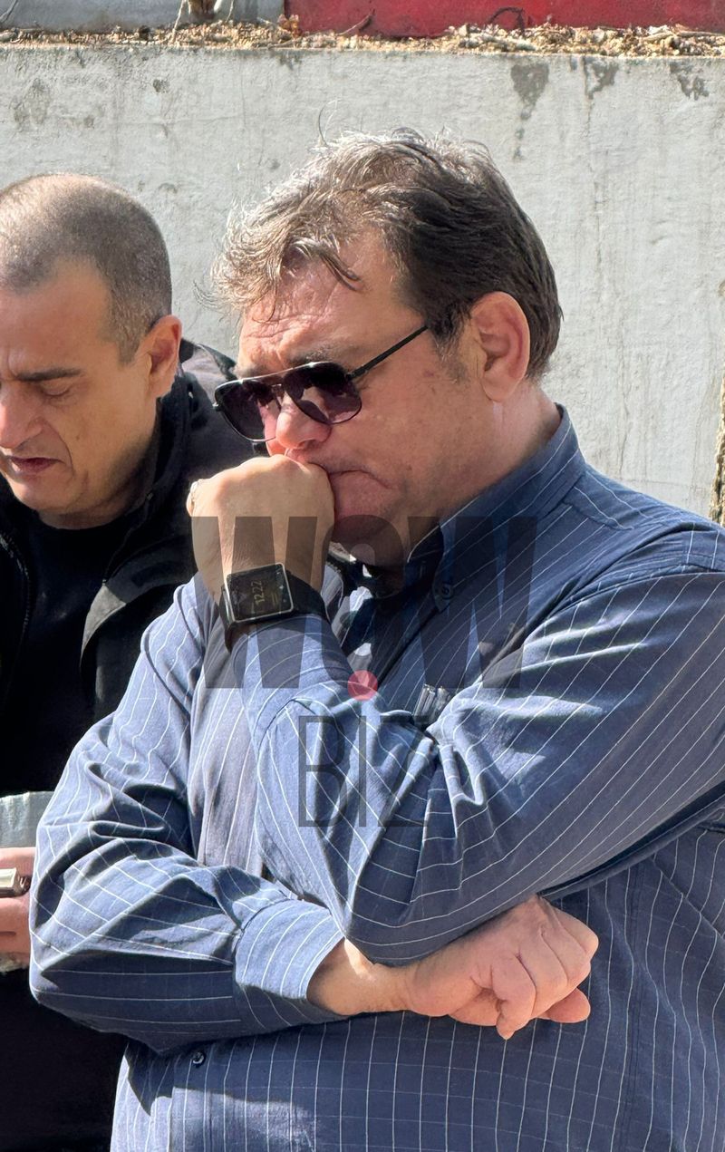 fostul sot al ioanei popescu prezent la inmormantare