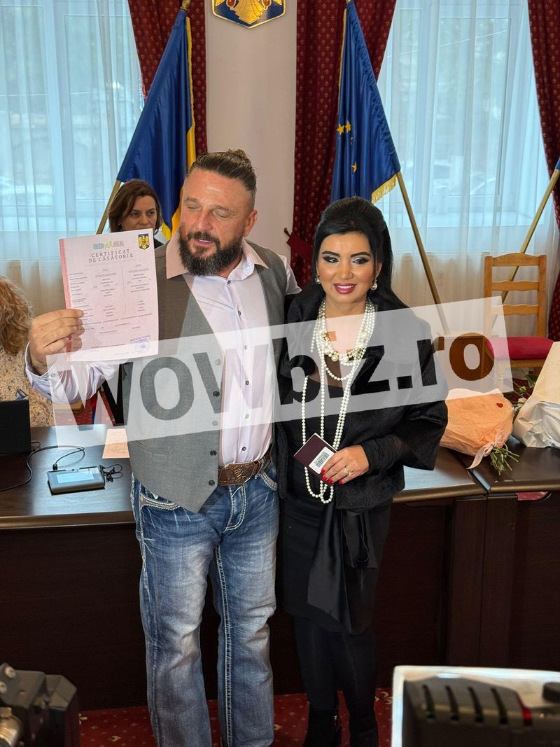 Adriana Bahmuțeanu și George Restivan