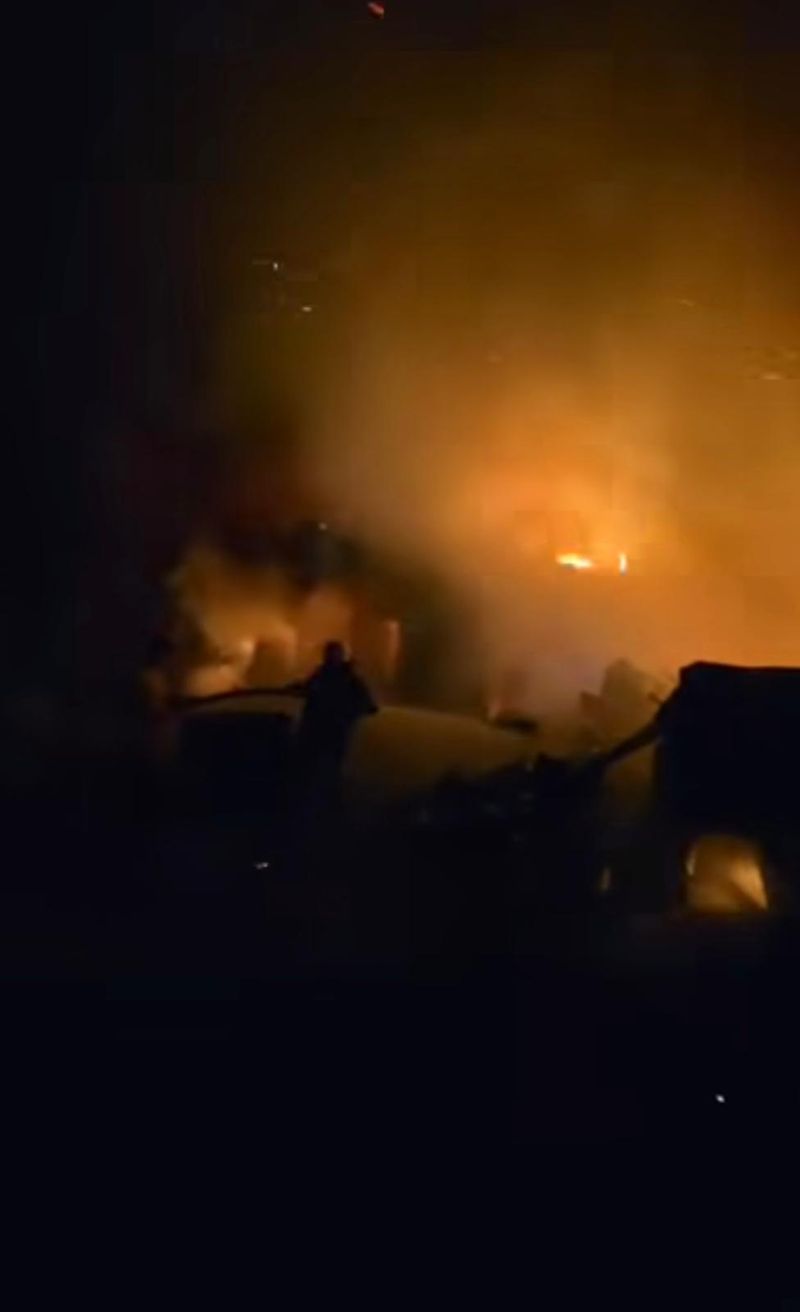 Imagini de la locul incendiului
