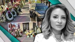 Ziua grea a despărțirii: Ștefania Szabo este condusă pe ultimul drum! Scene sfâșietoare cu familia doctoriței de 37 de ani, înainte ca sicriul să fie dus la groapă. Mama, fratele și sora, distruși de durere în fața bisericii. IMAGINI EXCLUSIVE