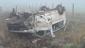 Accident grav, în judeţul Constanţa. Un microbuz cu 9 persoane s-a răsturnat. Medicii au ajuns la fața locului