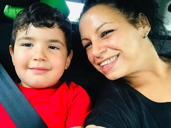 Ei sunt mama și fiul găsiți morți în Italia, în locuri diferite! Femeia și-ar fi ucis copilul, apoi și-ar fi pus capăt zilelor