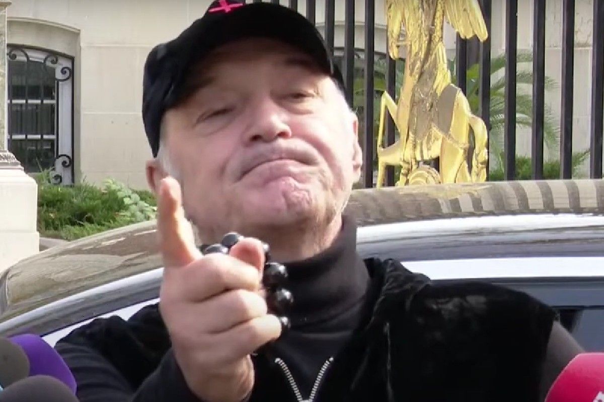 Gigi Becali, atac furibund la una dintre vedetele sale. Ce a putut spune despre Ngezana: ”Când dai de femei mai frumoase, te distrug, te mănâncă de cap!”