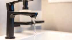 Atenționare RO-Alert: Apa din orașul Moreni este declarată improprie pentru băut, spălat și gătit. 15.000 de locuitori în criză