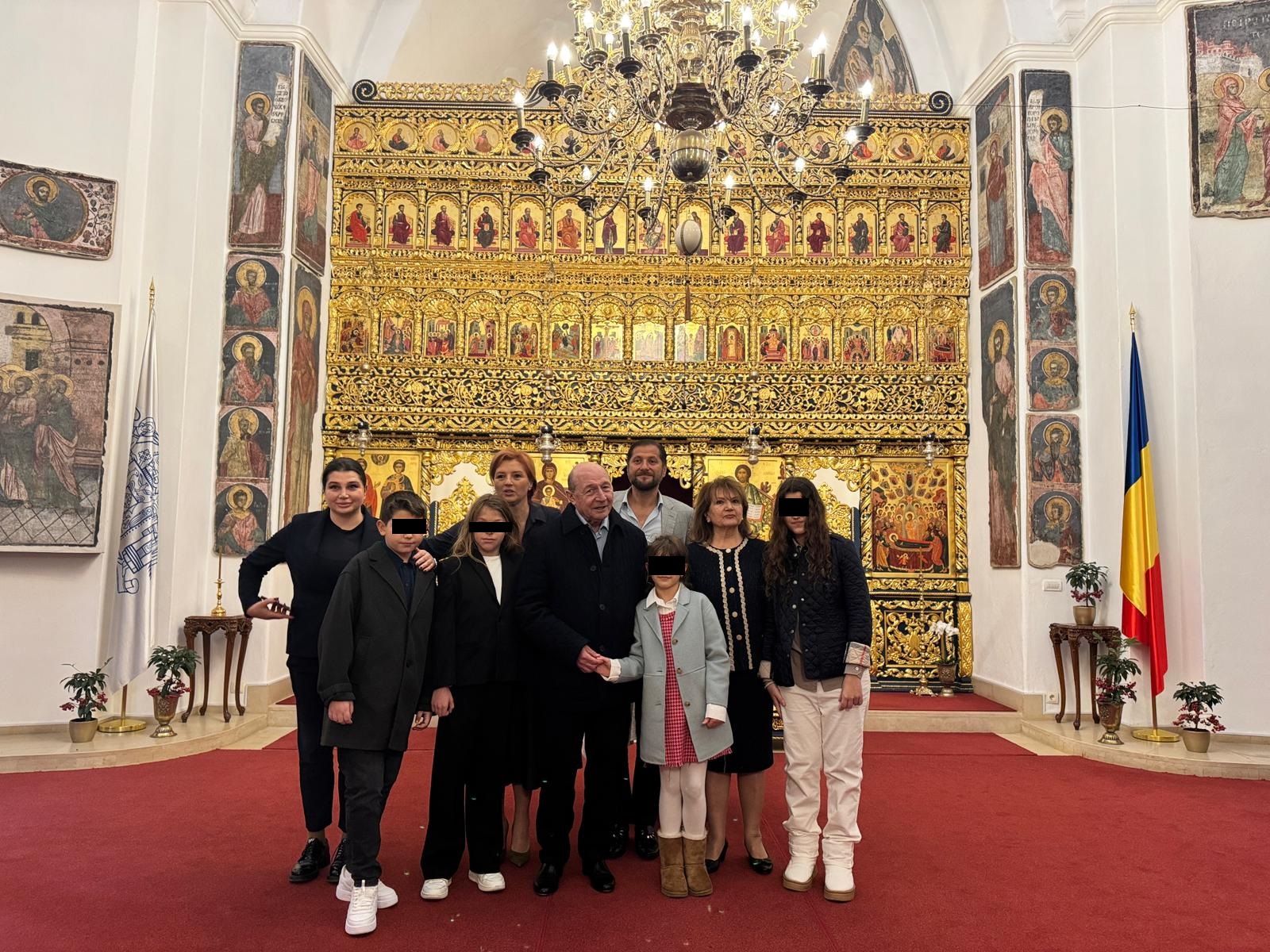 Traian Băsescu, alături de familie