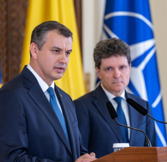 Desemnarea unui nou candidat pentru funcția de premier, amânată din nou! Șeful statului l-a luat în calcul pe Eugen Tomac, dar s-a lovit de un refuz