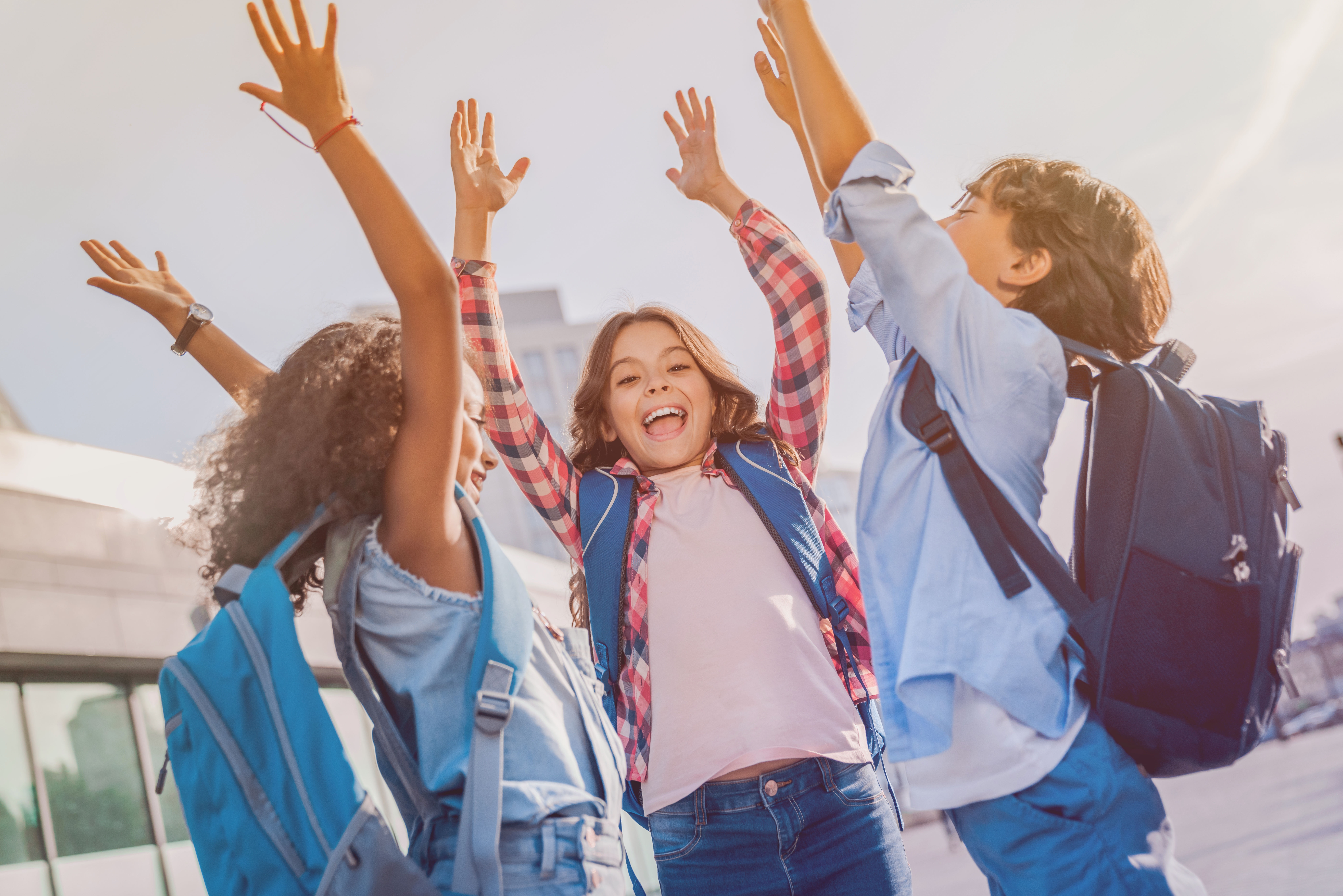 Zi liberă pentru elevi și profesori pe 5 octombrie 2026! Se sărbătorește Ziua Educației