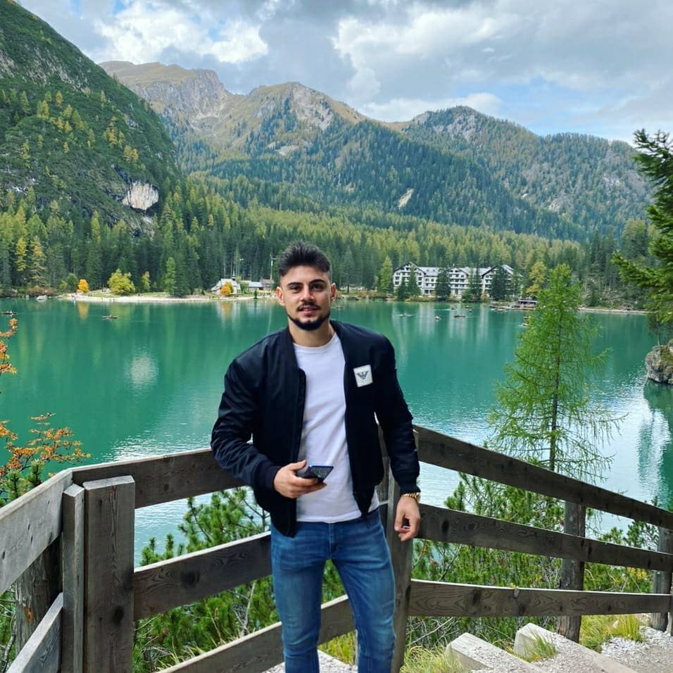 Cine este Iulian Bogdan de la Insula iubirii 2026: vârstă, zodie, oraș natal și profesie. Ispita: „Fiți cu ochii pe mine în sezonul 10, vă garantez că vă voi surprinde”