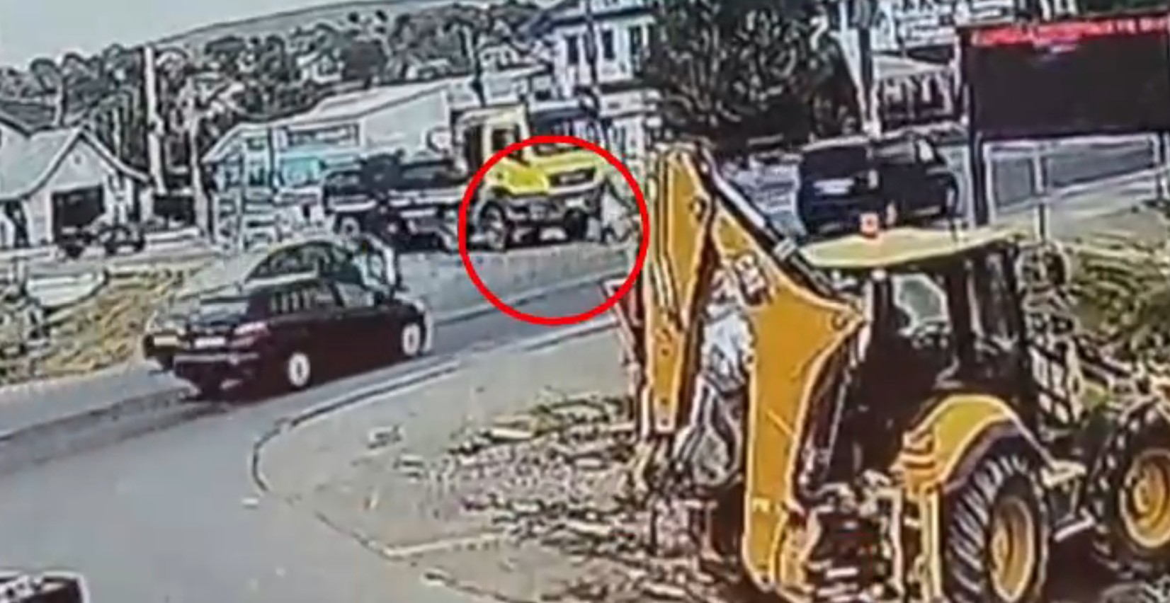 O femeie de 77 de ani a murit după ce a fost lovită de un camion, în Vaslui. Șoferul nu avea permis
