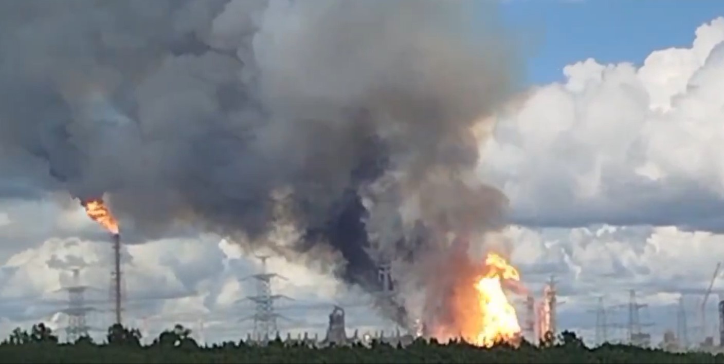 Explozie puternică la un complex chimic din Rusia! Un om a murit și peste 120 au fost răniți