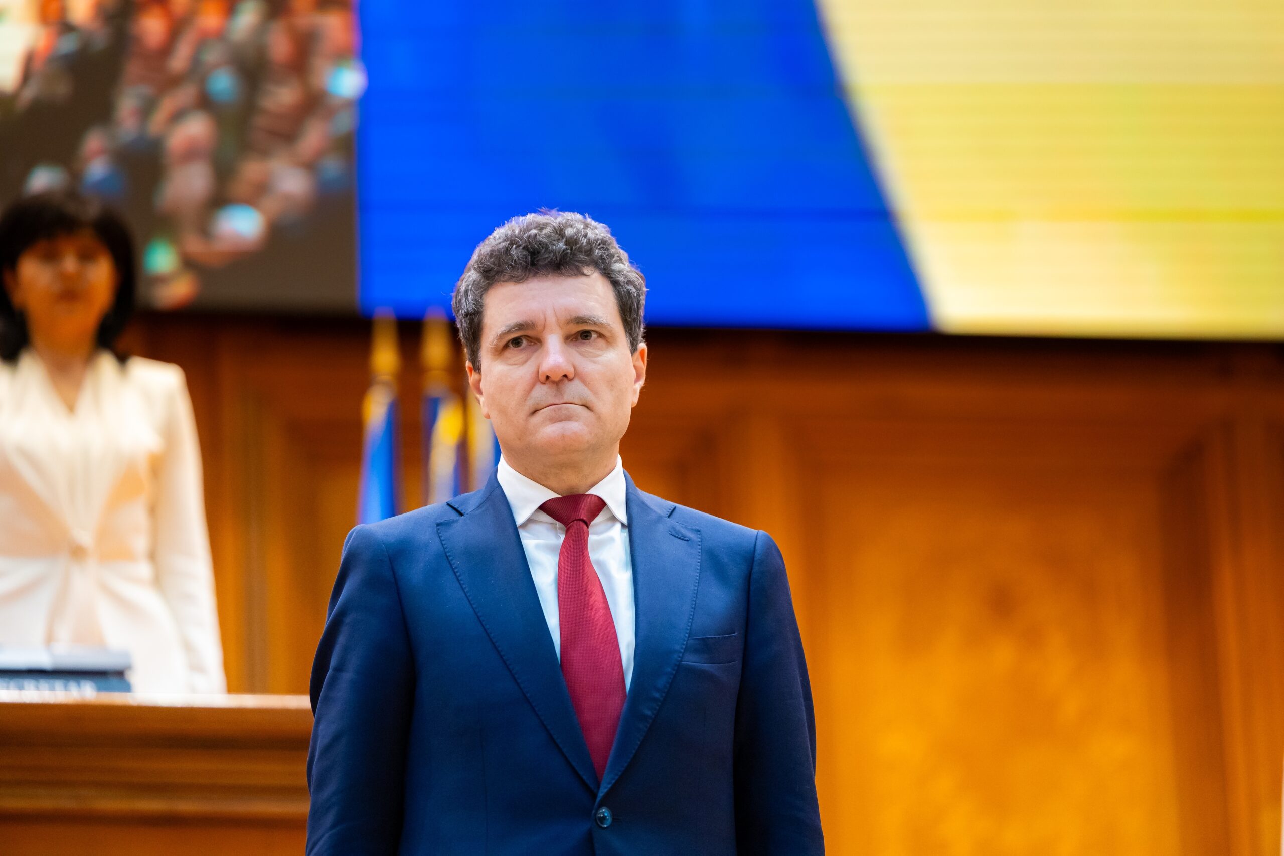Președintele României ar urma să desemneze un premier până pe 15 septembrie. Scenariul prin care Nicușor Dan caută cele 233 de voturi pentru noul Guvern