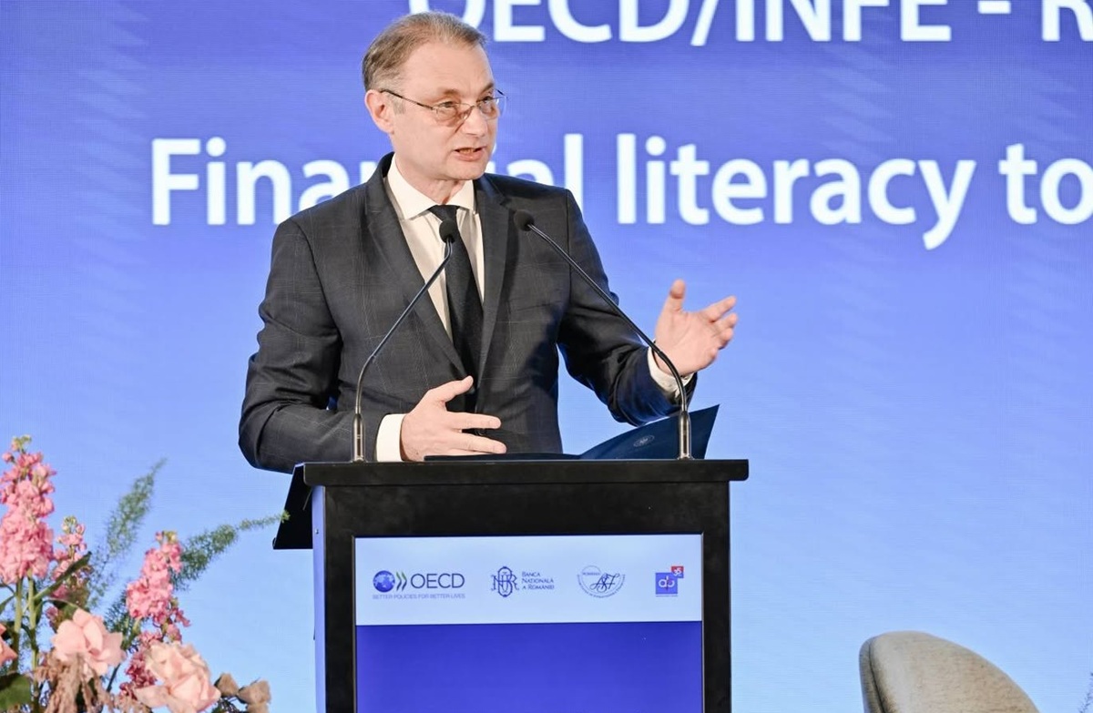 Luca Niculescu nu are majoritatea necesară pentru a deveni premier. UDMR refuză să intre la guvernare cu PSD