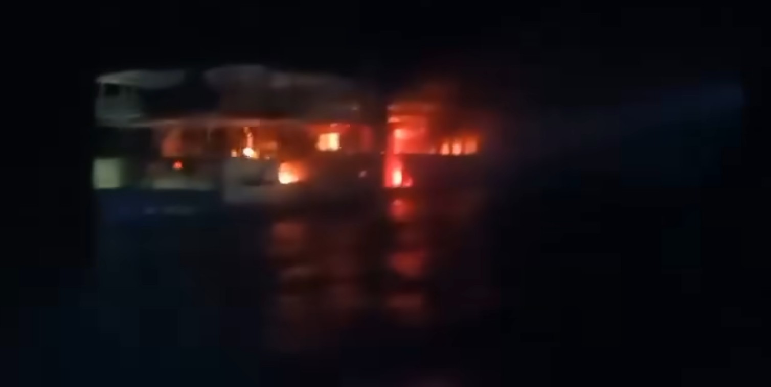 Incendiu devastator pe un feribot din Filipine. Cel puțin cinci persoane au murit, iar 86 sunt date dispărute