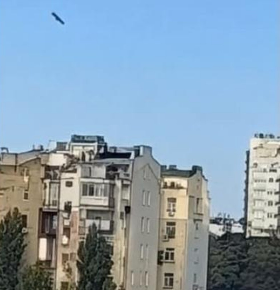 Atac masiv cu drone asupra Kievului. O dronă a lovit clădirea Academiei Naționale de Științe a Ucrainei