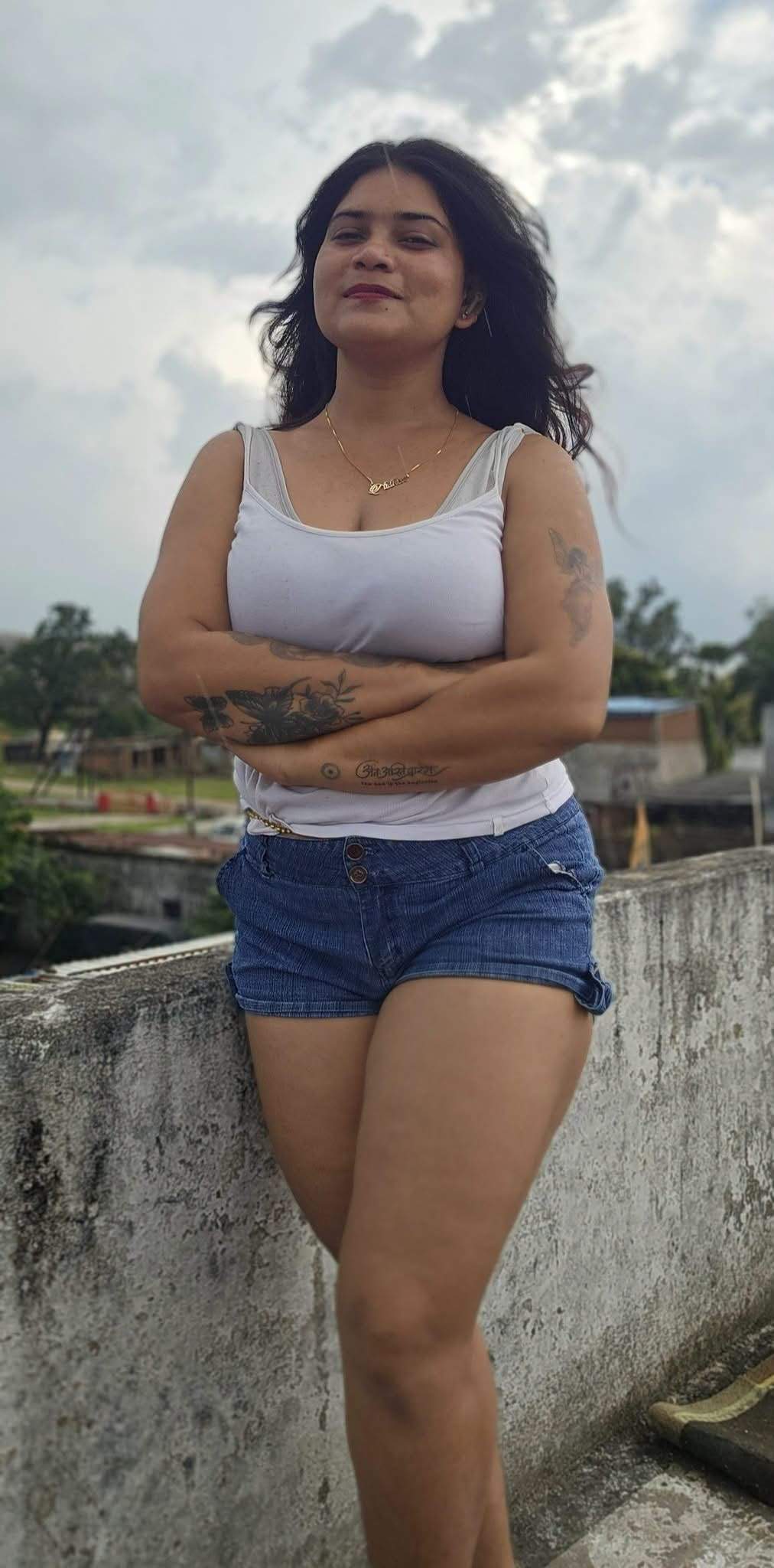 Nidhi Tiwari a murit la 30 de ani. Influencerița din India, urmărită de 1,6 milioane de oameni, a fost găsită fără viață în locuință
